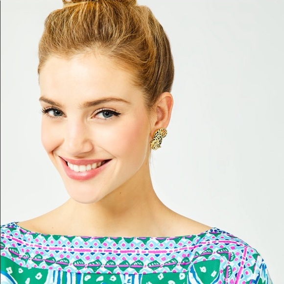 LILLY PULITZER Leopard Earrings! - Picture 2 of 4